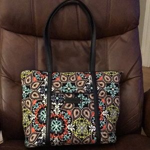 Sierra pattern Vera Bradley tote